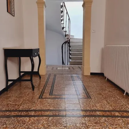 Maison De Charme Avec Jardin * Lespignan